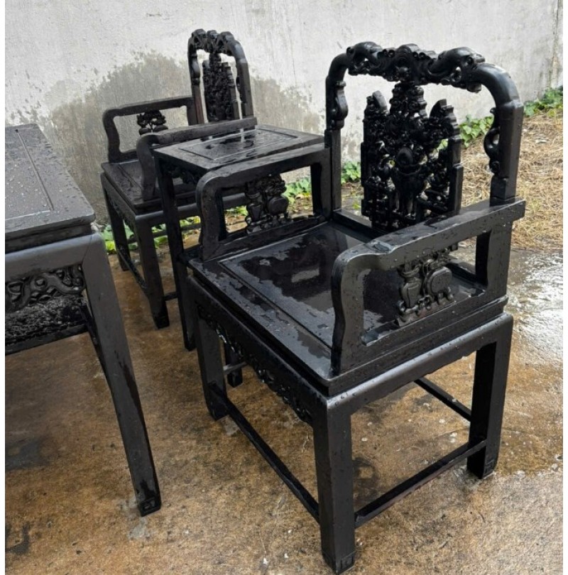 bo-moc-tau-go-gu-hang-dep-00.jpg