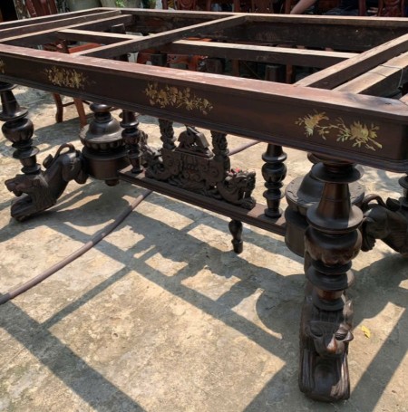 Bàn Sư Tử Thân Gỗ Trắc Mặt Đá Cổ Xưa Thời Pháp 