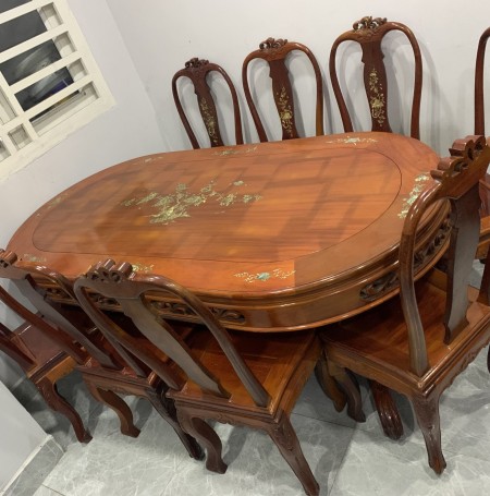 Bộ bàn ăn gỗ đỏ – Thu mua bộ bàn ăn gỗ đỏ