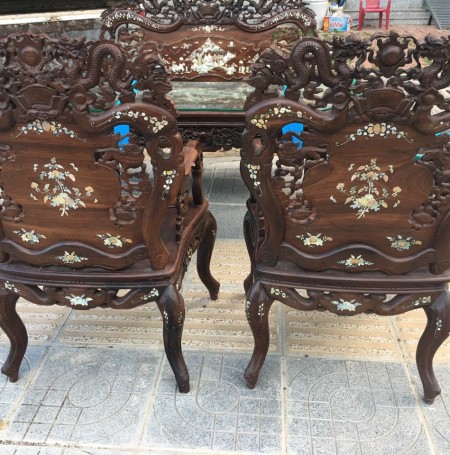 Bộ bàn ghế gỗ gõ mật xưa cổ – Thu mua bàn ghế gỗ xưa