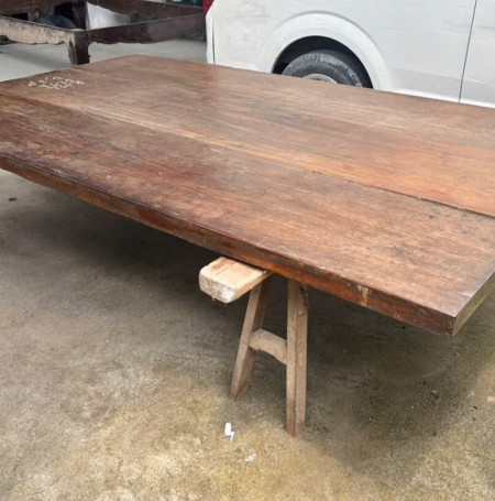 Bộ Ván Gỗ Gõ Đỏ Xưa 3 Tấm – Vẻ Đẹp Sang Trọng, Đẳng Cấp Cho Không Gian Hoài Cổ