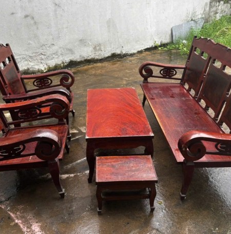 Salon tay cuốn gỗ cẩm lai thanh lý giá rẻ