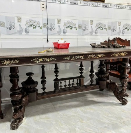 THU MUA BÀN CỔ XƯA TẠI LONG AN – GIÁ CAO, TẬN NƠI
