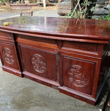 Thu Mua Bàn Giám Đốc, Bàn Làm Việc Gỗ Cũ Tận Nơi Giá Cao Nhất Hiện Nay