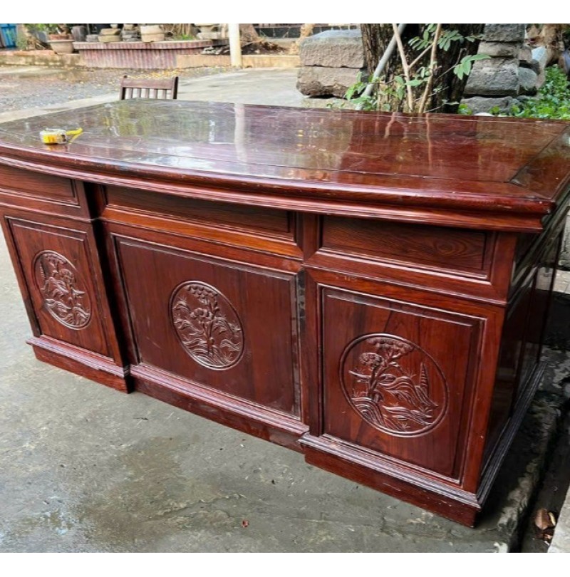 Thu Mua Bàn Giám Đốc, Bàn Làm Việc Gỗ Cũ Tận Nơi Giá Cao Nhất Hiện Nay