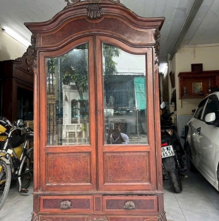 Thu Mua Tủ Gỗ Cẩm Lai Hàng Xưa Mẫu Louis 